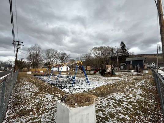 Backyard, Exterior, Playground