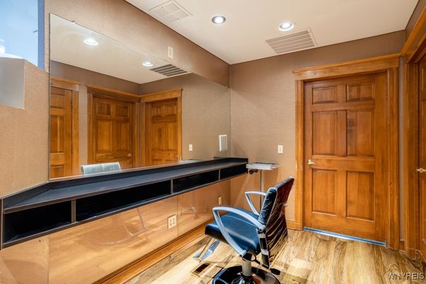 Interior, Recessed Lighting, Wood Texture Flooring