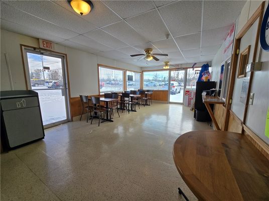 Dining room, Interior