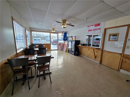 Dining room, Interior