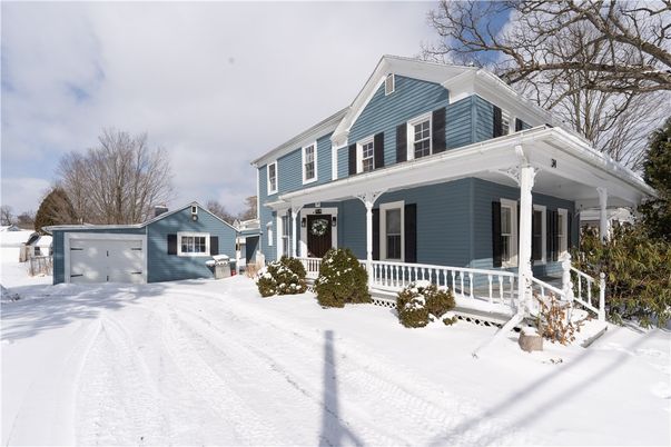 Detached Garage, Exterior, Facade, Queen Anne Victorian