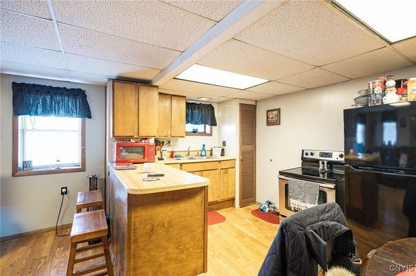Interior, Kitchen, Recessed Lighting, Wood Texture Flooring