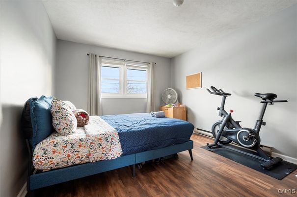 Bedroom, Fitness Equipment, Interior, Wood Texture Flooring