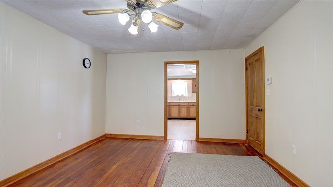 Empty room, Interior, Wood Texture Flooring