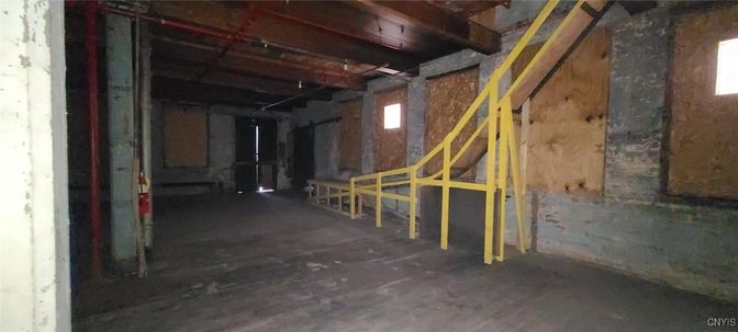 Interior, Wooden Beams
