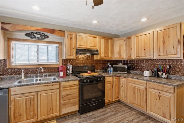 Interior, Kitchen, Recessed Lighting, Wood Texture Flooring