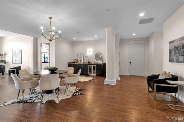 Chandelier, Dining room, Interior, Recessed Lighting, Wood Texture Flooring