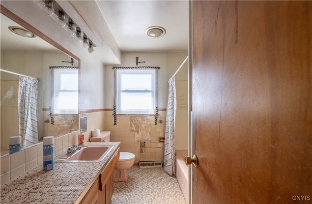Bathroom, Interior