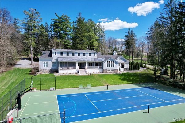 Exterior, Tennis Courts