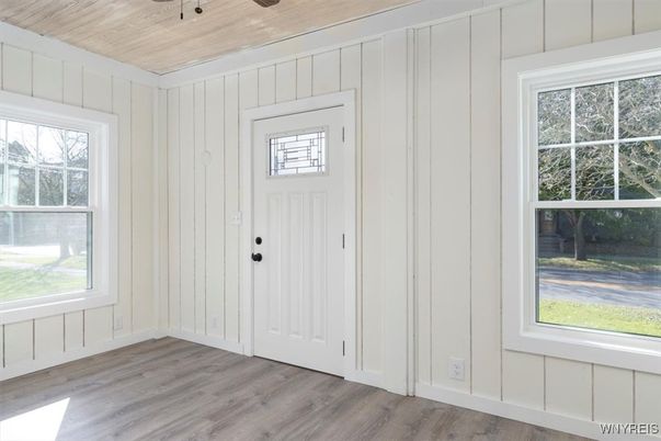 Empty room, Interior, Wooden Ceilings, Wood Texture Flooring