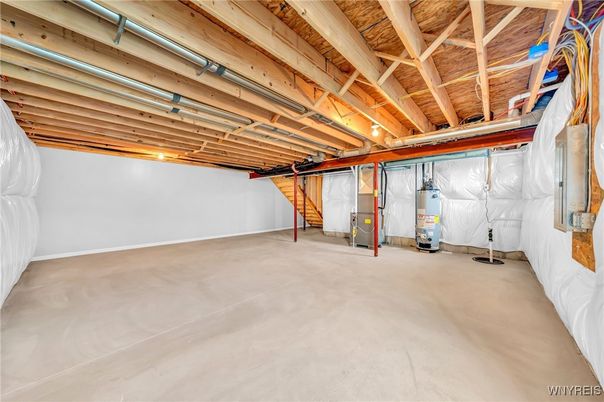 Garage, Interior, Wooden Beams, Wooden Ceilings