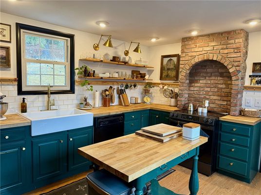 Interior, Kitchen, Recessed Lighting, Stone Walls, Wood Texture Flooring
