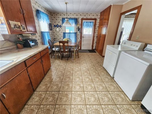 Dining room, Interior, Pendant Lights, Washer