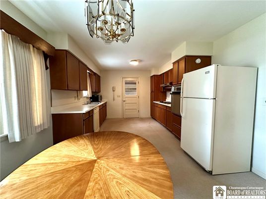Chandelier, Interior, Kitchen, Wood Texture Flooring