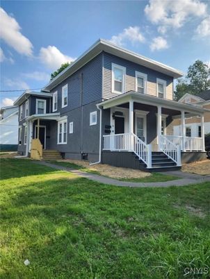 Backyard, Exterior, Facade, American Craftsman