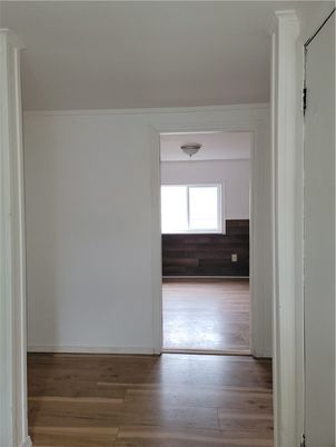 Empty room, Interior, Pendant Lights, Wood Texture Flooring
