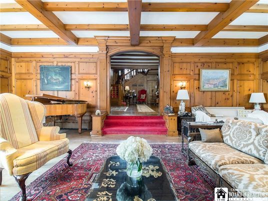 Interior, Piano, Wooden Beams, Wooden Walls