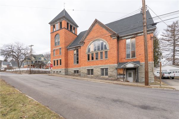Exterior, Facade, Brick Facade, Tudor Revival