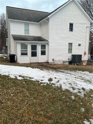 Backyard, Exterior, Facade, Farmhouse