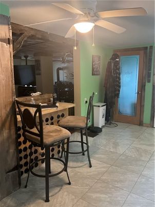 Dining room, Interior