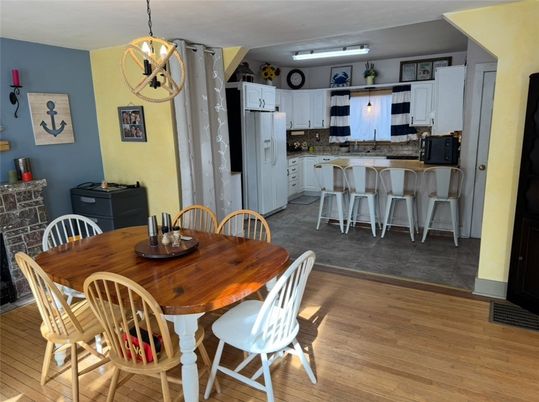 Dining room, Interior, Kitchen, Pendant Lights, Wood Texture Flooring