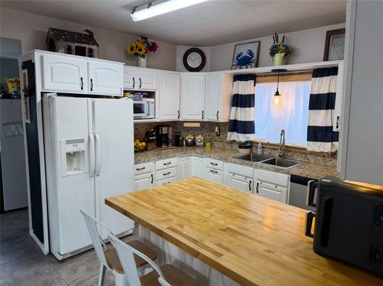Interior, Kitchen