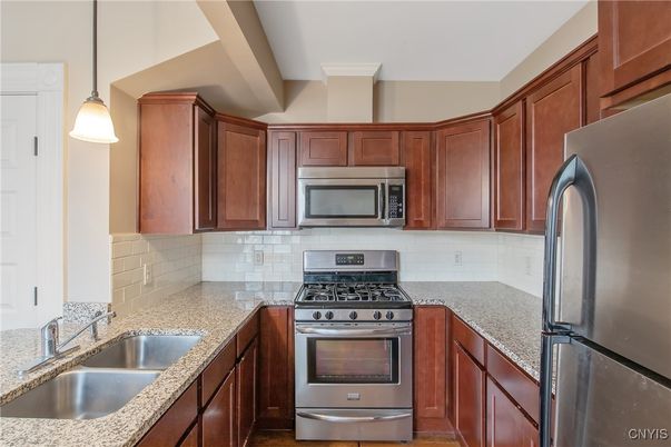 Interior, Kitchen, Pendant Lights, Stainless Steel Appliances