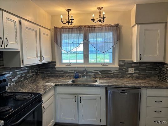 Chandelier, Interior, Kitchen