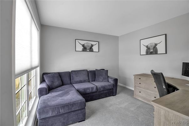 Home Office, Interior