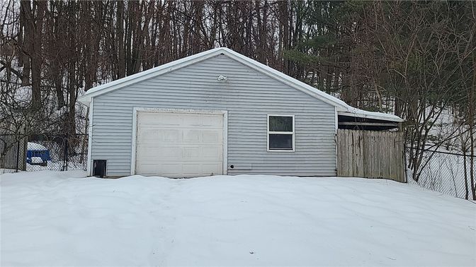 Backyard, Detached Garage, Exterior