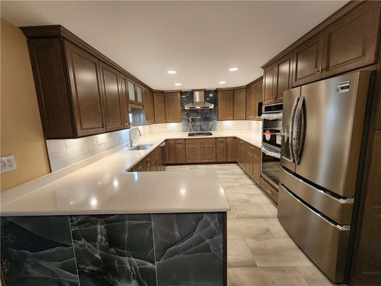 Interior, Kitchen, Recessed Lighting