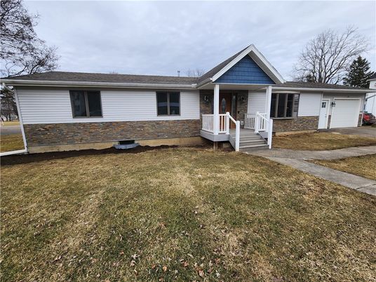 Attached, Backyard, Exterior, Facade, Ranch