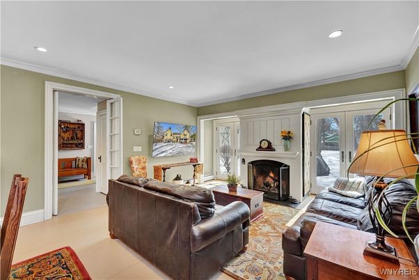 Fireplace, Interior, Living room, Recessed Lighting