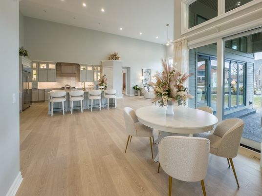 Dining room, Interior, Kitchen, Pendant Lights, Recessed Lighting, Wood Texture Flooring