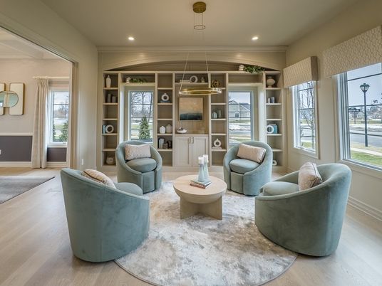 Interior, Living room, Pendant Lights, Recessed Lighting, Wood Texture Flooring