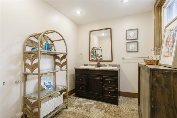 Bathroom, Interior, Recessed Lighting