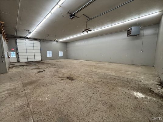 Garage, Interior