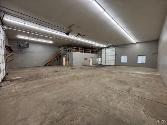 Garage, Interior