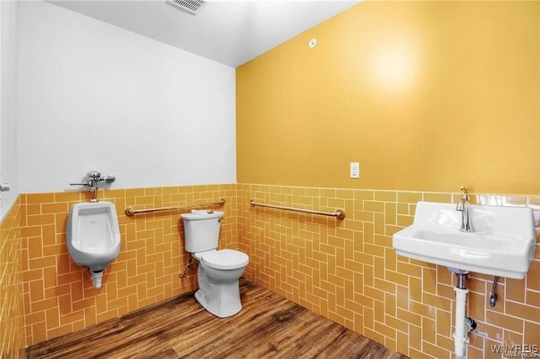 Bathroom, Interior, Wood Texture Flooring