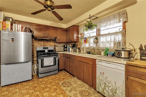 Interior, Kitchen, Tile Countertops
