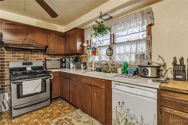 Interior, Kitchen, Tile Countertops