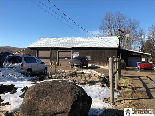 Detached Garage, Exterior