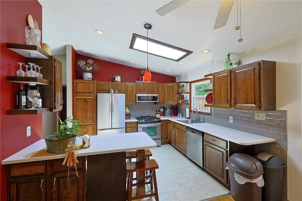 Interior, Kitchen, Pendant Lights, Recessed Lighting, Stainless Steel Appliances