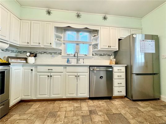 Interior, Kitchen, Stainless Steel Appliances