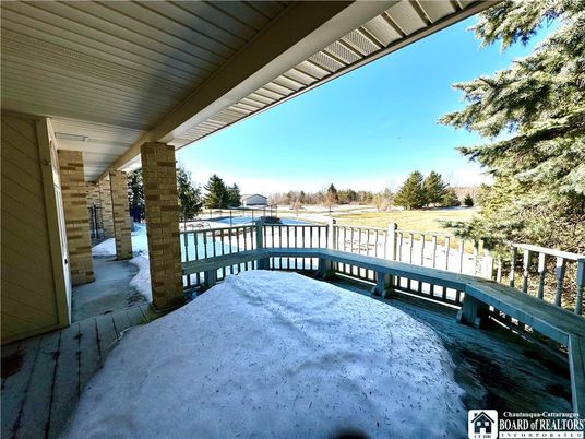 Exterior, Lake, Pool