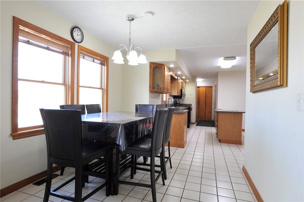 Dining room, Interior, Kitchen, Pendant Lights