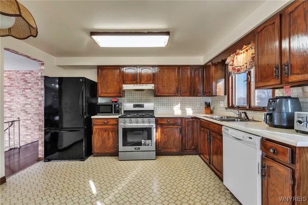 Interior, Kitchen