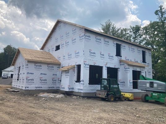 Exterior, Facade, None