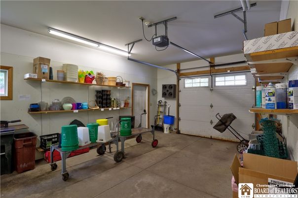 Garage, Interior