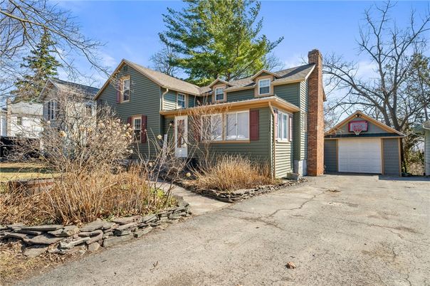 Detached Garage, Exterior, Facade, Queen Anne Victorian
